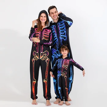 Cadılar bayramı Korkunç İskelet Kostüm Yetişkin Çocuklar için Aile Korku Renkli Kafatası Tulum Karnaval Parti Kapşonlu Ebeveyn-Çocuk Pijama
