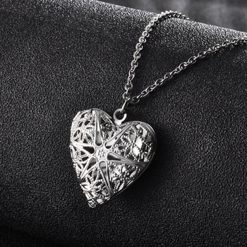 1 adet Kalp Şeklinde Arkadaş Fotoğraf Resim Çerçevesi Madalyon Kolye Kolye Romantik moda takı Güzel Hediye